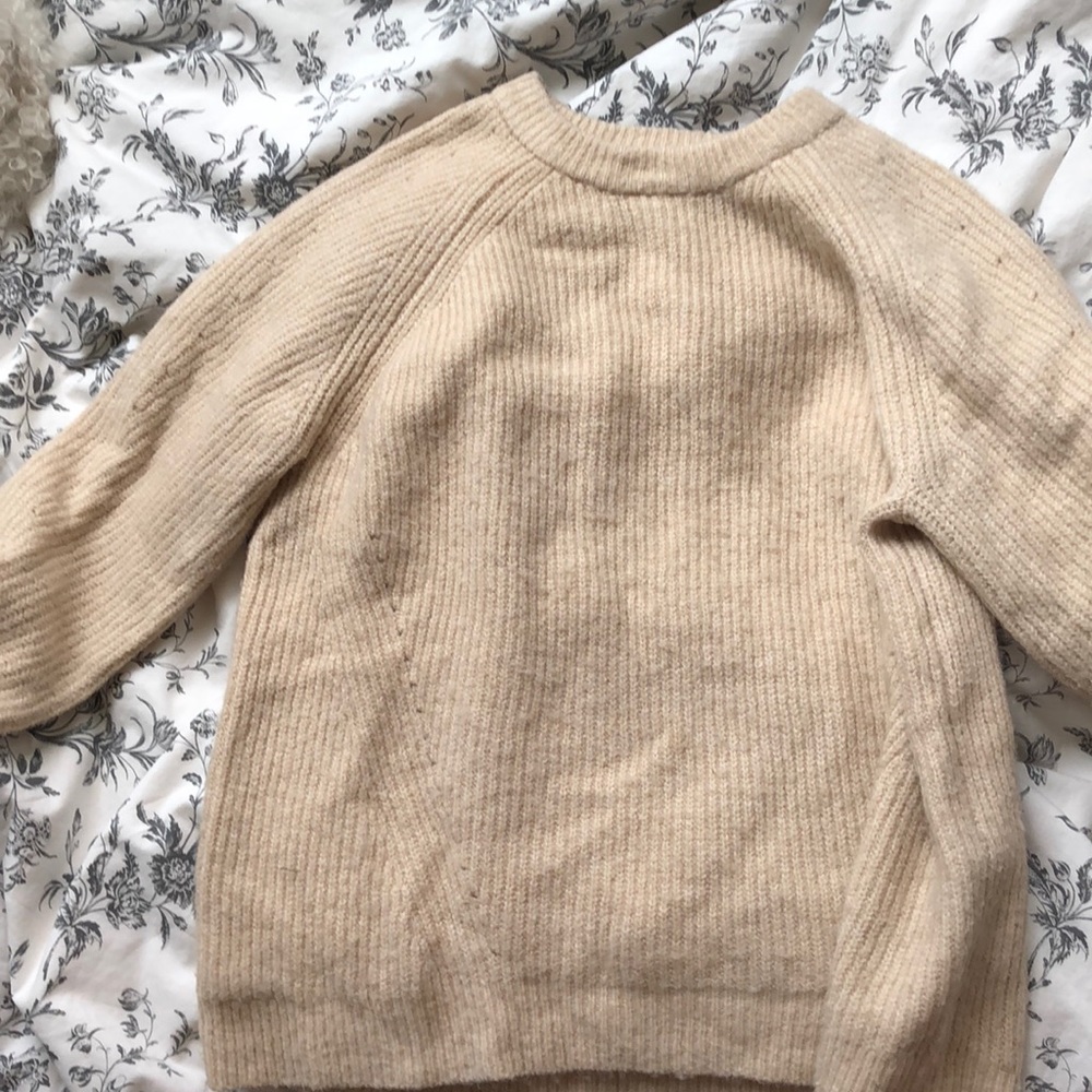 Women’s Sweater Cream from Forever 21